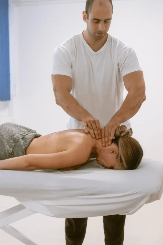 Fix You Egészségközpont kezelés: nyaki gerinc masszázs